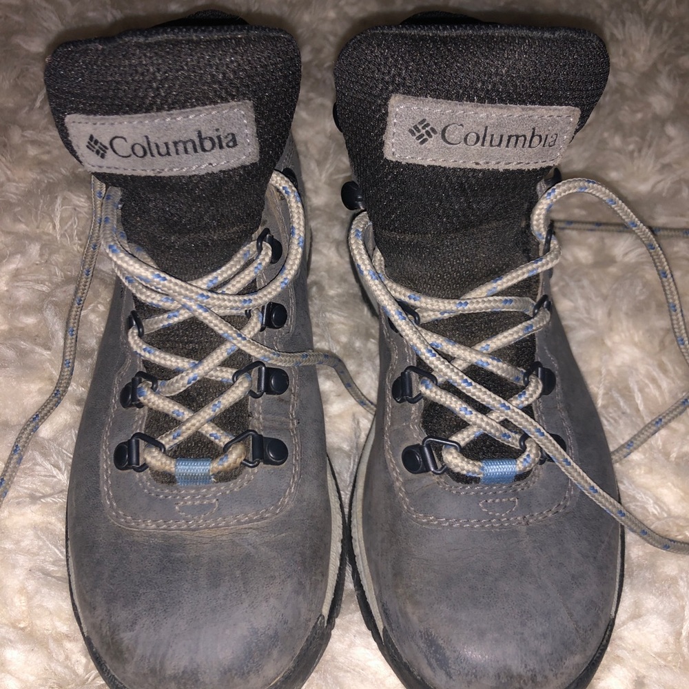 Columbia hiking boots